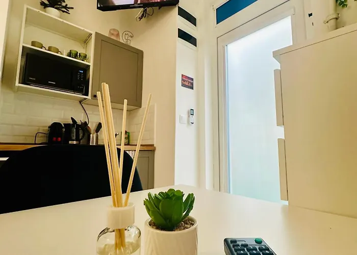 Cozy Centre *