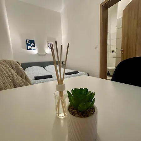 Cozy Centre