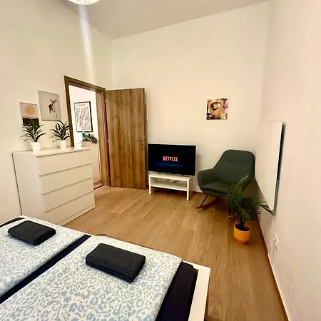 Cozy Centre